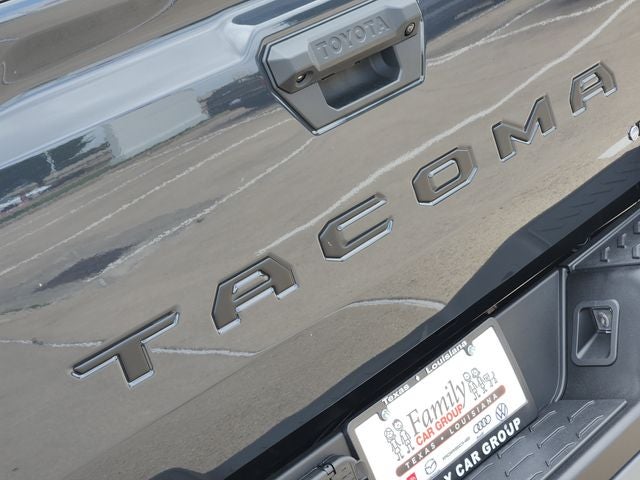 2026 Toyota Tacoma i-FORCE MAX Tacoma Trailhunter