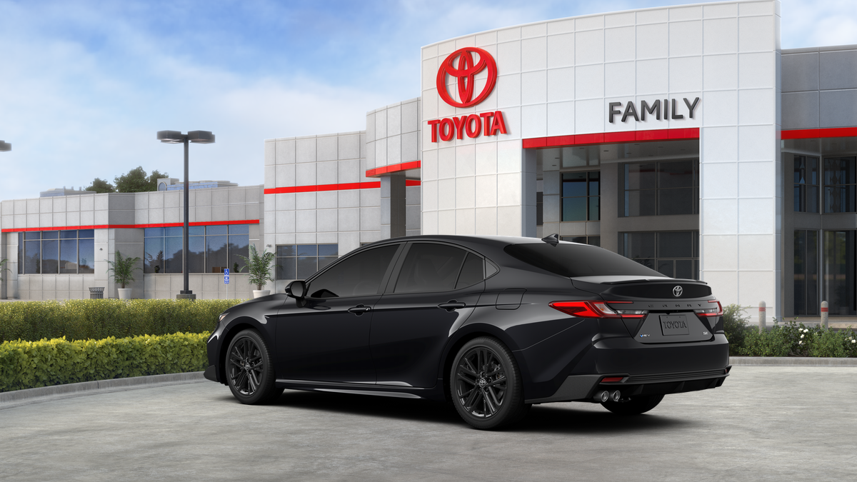2026 Toyota Camry SE