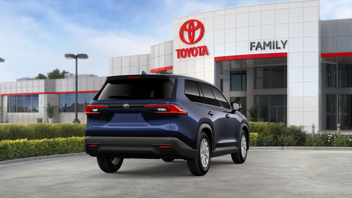 2026 Toyota Grand Highlander Hybrid XLE