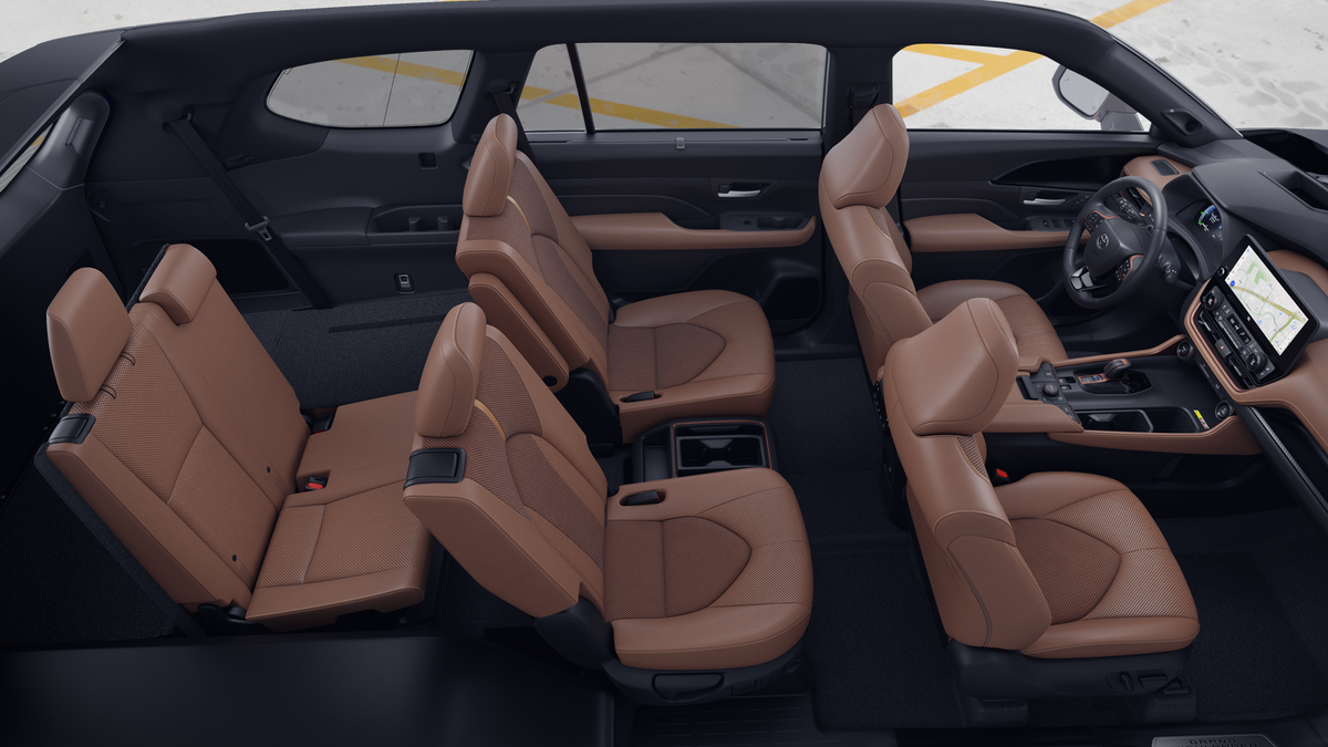 2026 Toyota Grand Highlander Hybrid MAX Platinum
