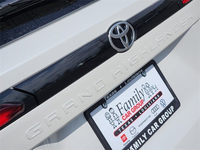 2026 Toyota Grand Highlander Hybrid MAX Platinum