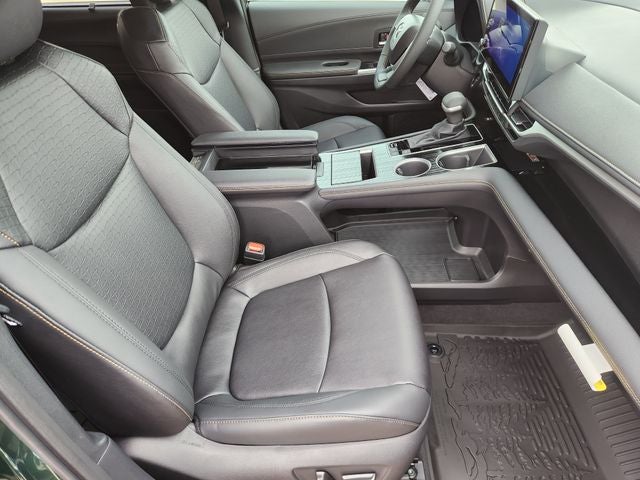 2026 Toyota Sienna Woodland Edition