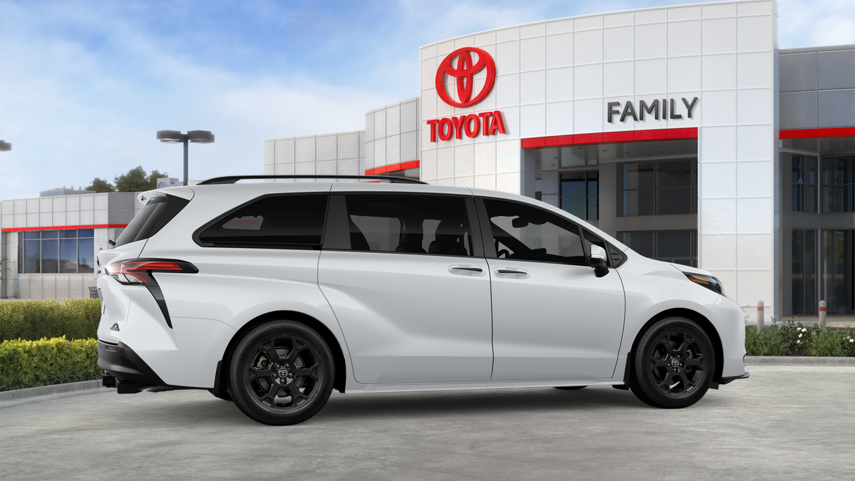 2026 Toyota Sienna Woodland Edition