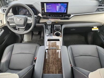 2026 Toyota Sienna Platinum