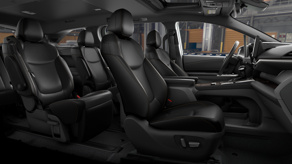 2026 Toyota Sienna Platinum Arlington TX | Family Toyota of Arlington ...