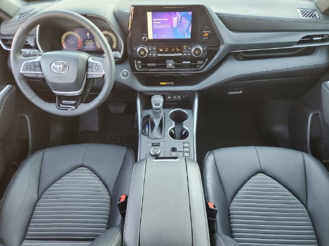 2026 Toyota Highlander XSE