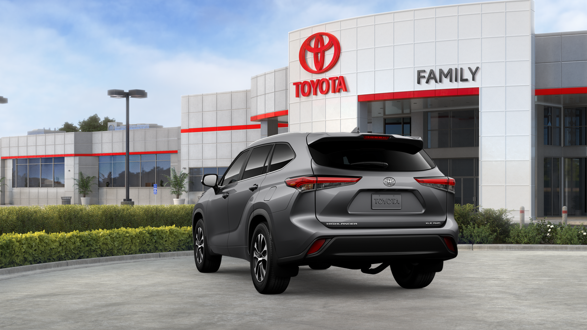 2026 Toyota Highlander XLE