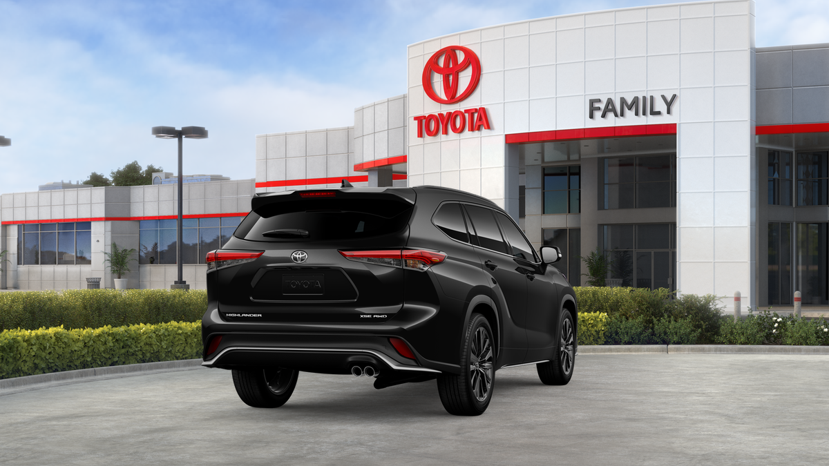 2026 Toyota Highlander XSE