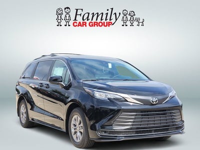 2026 Toyota Sienna LE