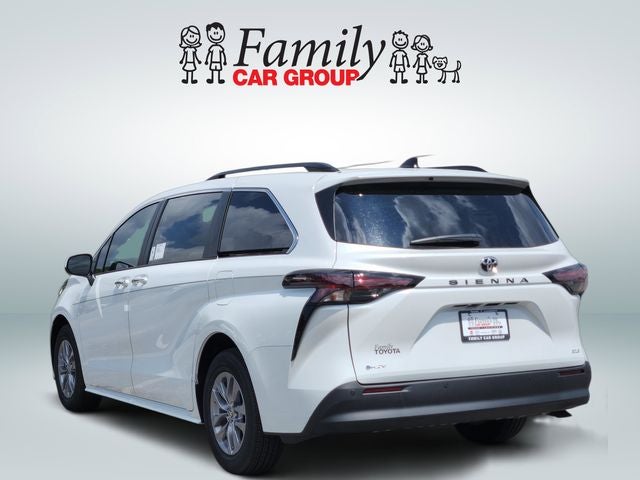 2026 Toyota Sienna XLE