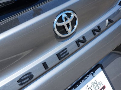 2026 Toyota Sienna XLE