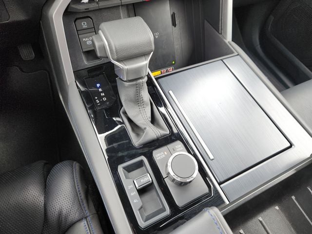 2025 Toyota Tundra i-FORCE MAX Tundra Platinum