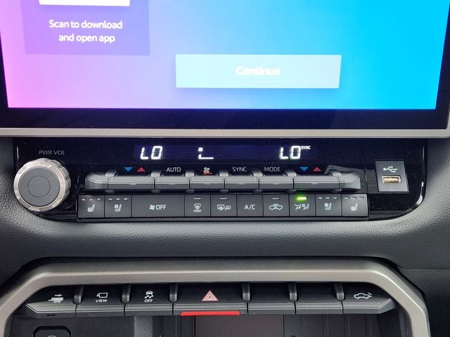 2026 Toyota Tundra i-FORCE MAX Tundra Limited