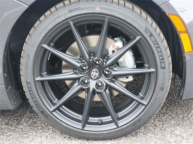 2026 Toyota GR86 Premium AT