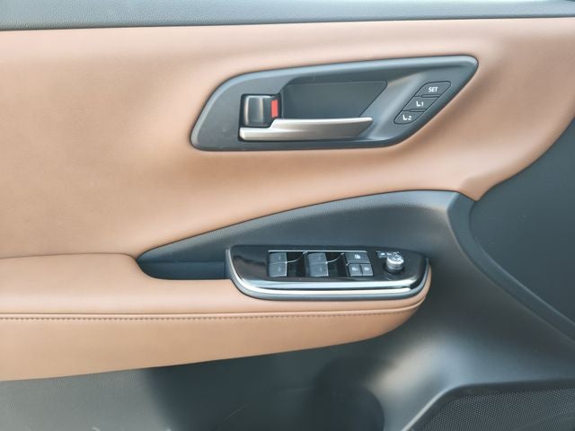 2026 Toyota Toyota Crown Signia Limited