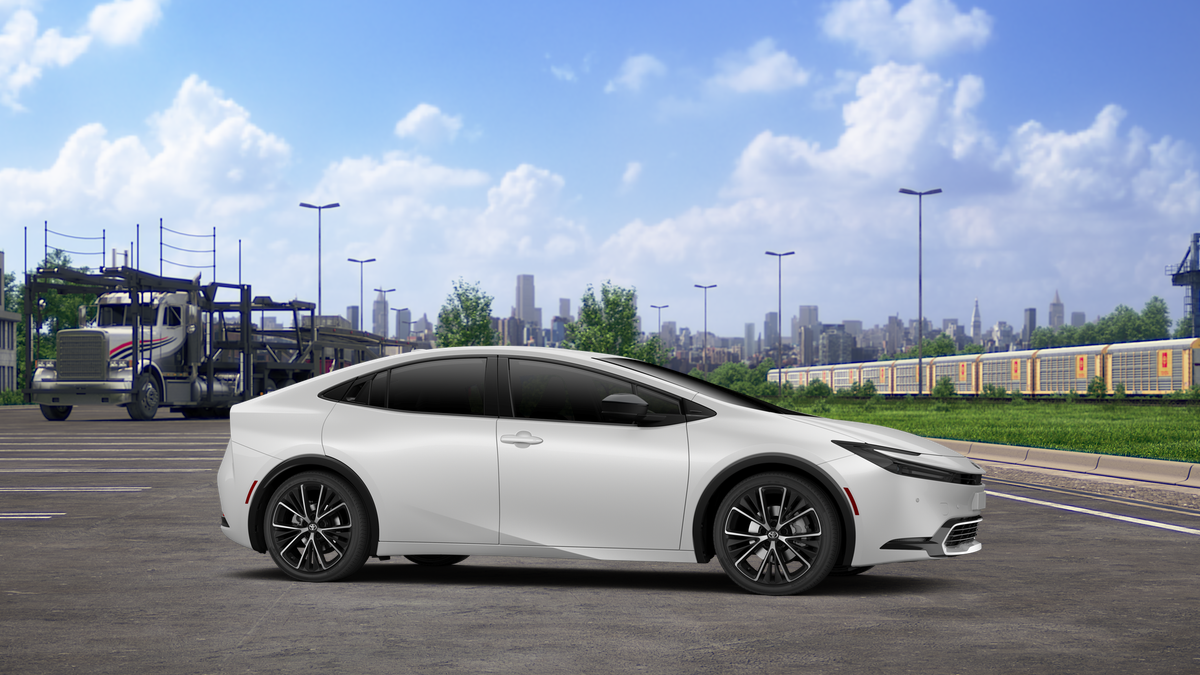 2027 Toyota Prius XLE