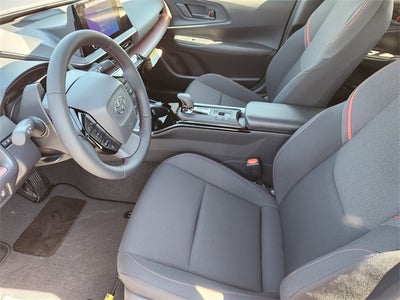 2026 Toyota Prius Plug-in Hybrid SE