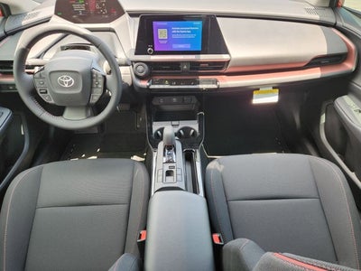2026 Toyota Prius Plug-in Hybrid SE