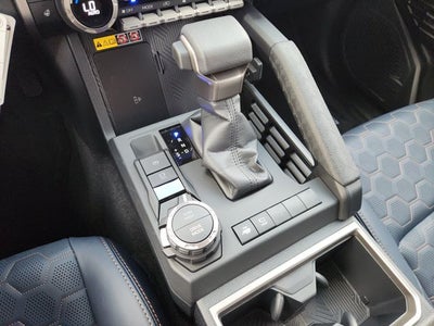 2026 Toyota 4Runner i-FORCE MAX 4Runner Platinum