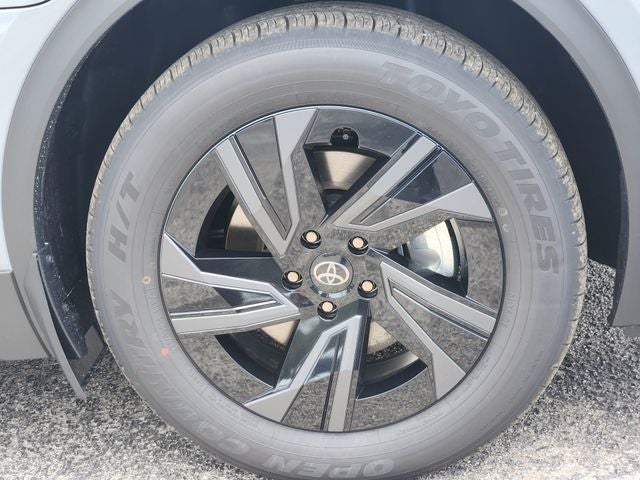 2026 Toyota C-HR SE