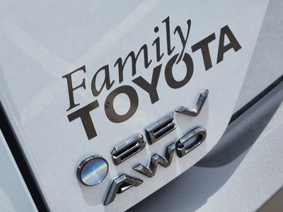 2026 Toyota C-HR SE