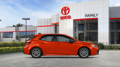 2026 Toyota Corolla Hatchback SE